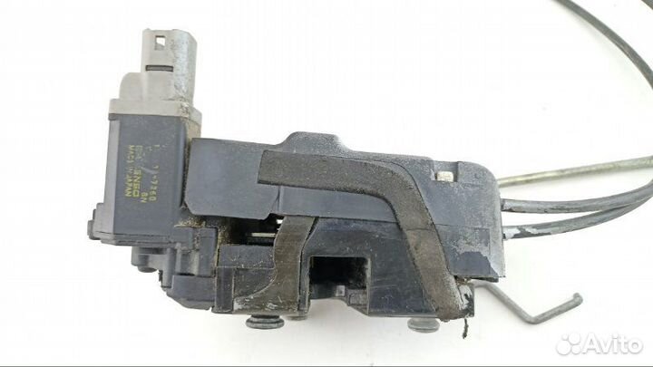 Замок двери передний правый Lexus Gs300 JZS147