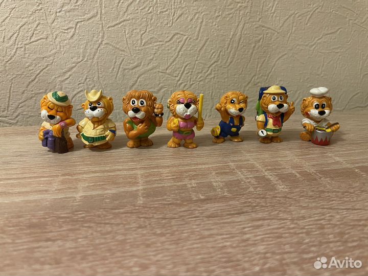 Фигурки киндер 90-е