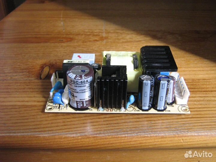 Блок питания Mean Well PSC-60A (13,8 В; 4,3 А)