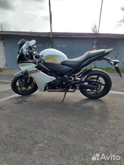 Мотоцикл Honda CBR600FA