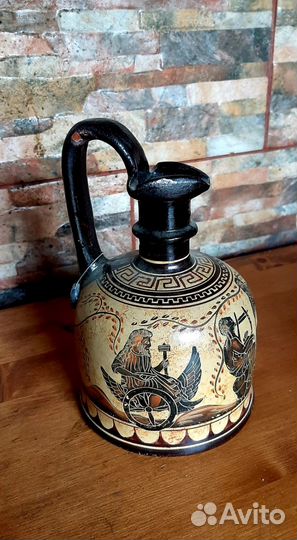 Кувшин декоративный