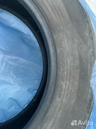 Yokohama 104ZR 215/65 R17