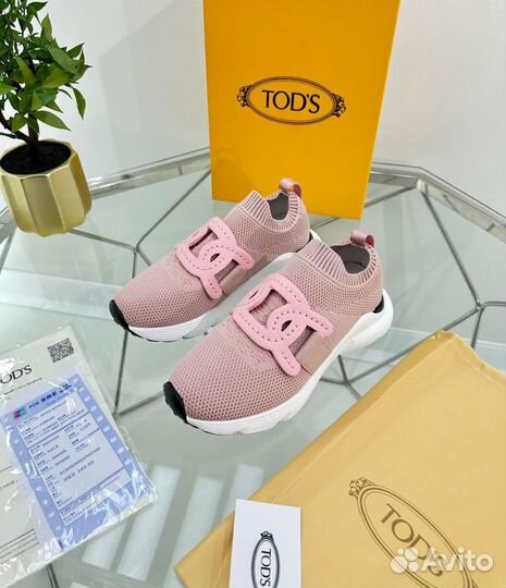 Кроссовки женские tods