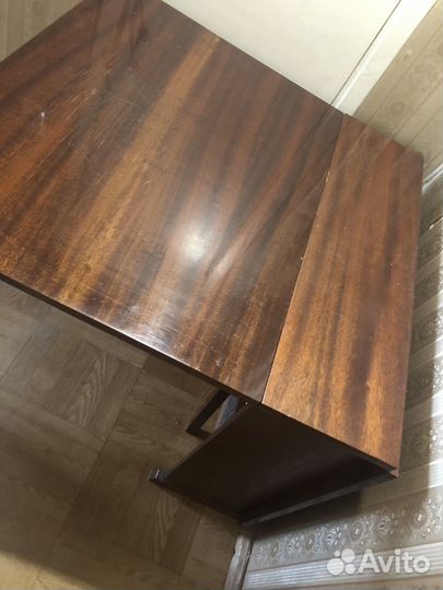 Продаю стол-книжку, б/у