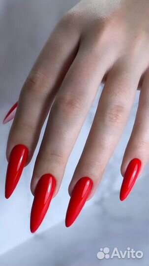 Мастер маникюра и педикюра