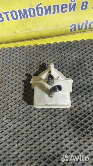 Бачок тормозной жидкости Opel Tigra