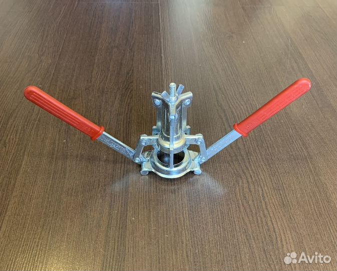 Inart Италия. Винтажный закупориватель бутылок