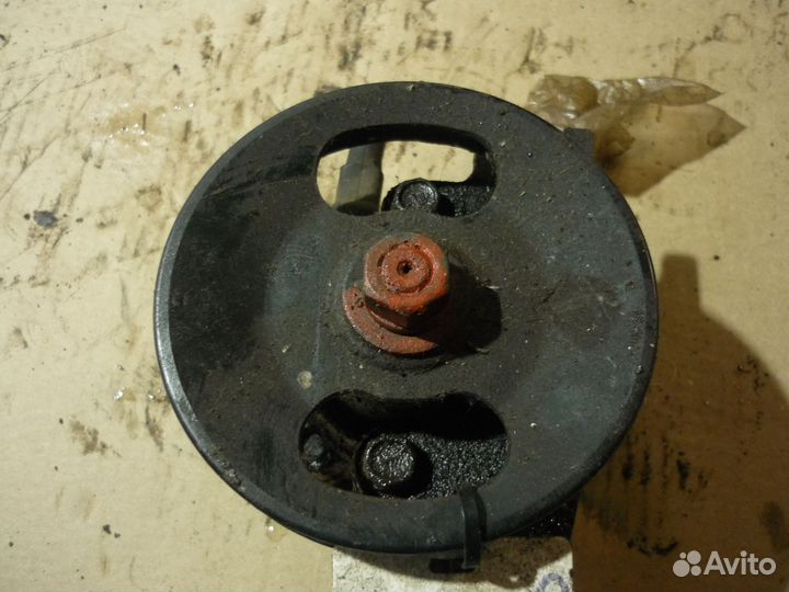 Насос гур Спектра 1.6