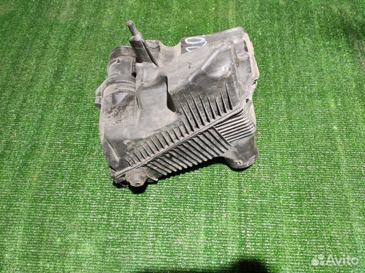 Корпус воздушного фильтра Renault Scenic II (2003—