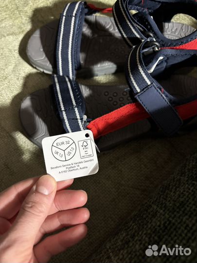 Сандалии новые 34р