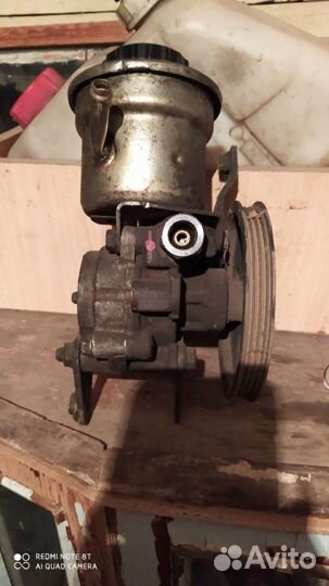 Насос для гидроусилителя руля на тайоту Церес