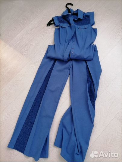 Комбинезон из льна с кружевом