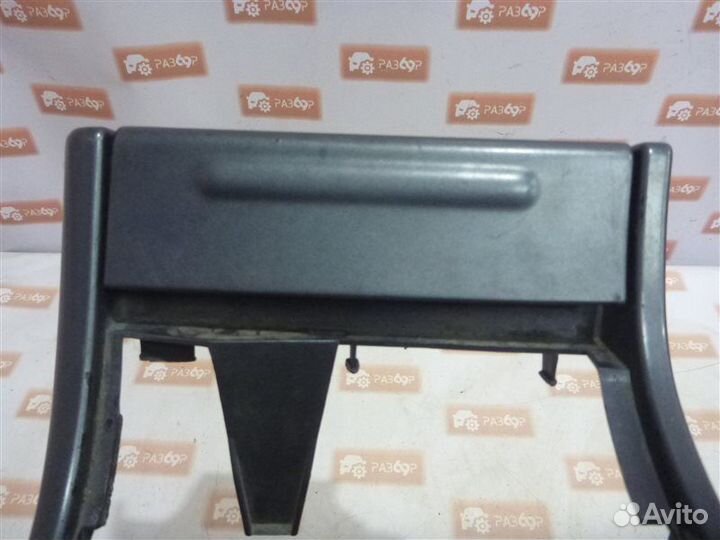 Центральная консоль Ford Mondeo GBP L1F 1993