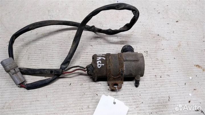 Насос омывателя Toyota 4 Runner 120