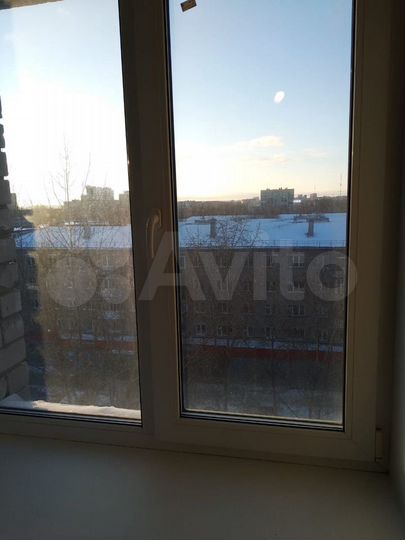 Комната 13 м² в 8-к., 8/9 эт.