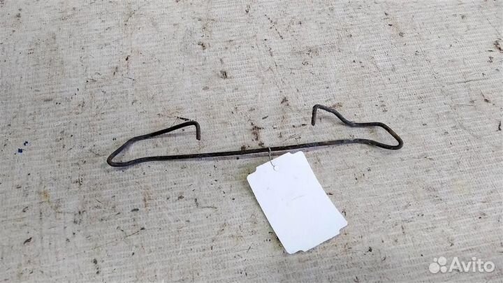 Пружинка суппорта переднего Opel Omega A