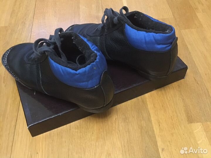 Ботинки лыжные