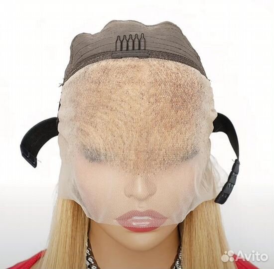 Парик из натуральных волос блонд