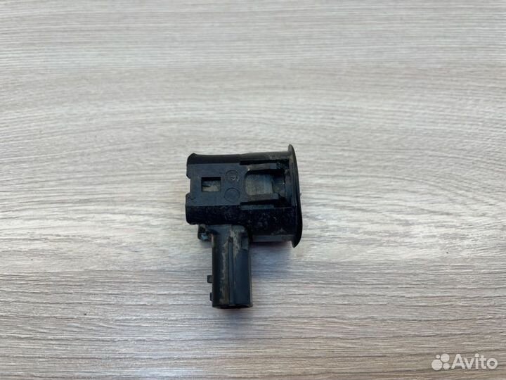 Парктроник задний LADA X-Ray Cross