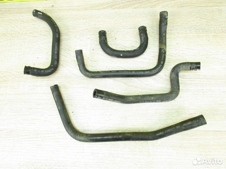 Hyundai Solaris патрубок