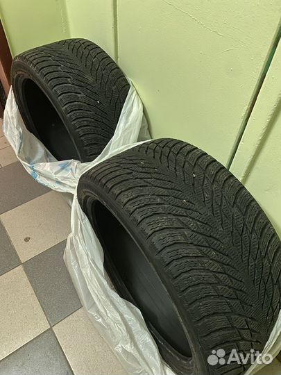 Nokian Tyres Hakkapeliitta R3 275/35 R20