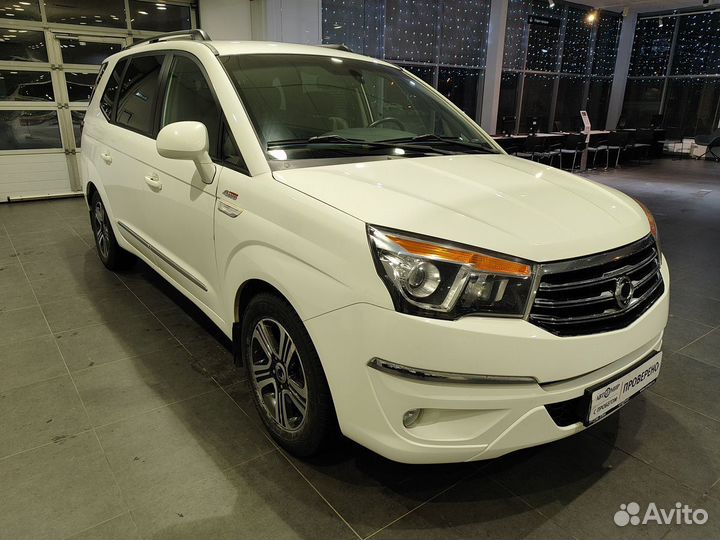 SsangYong Stavic 2.0 AT, 2014, 56 050 км