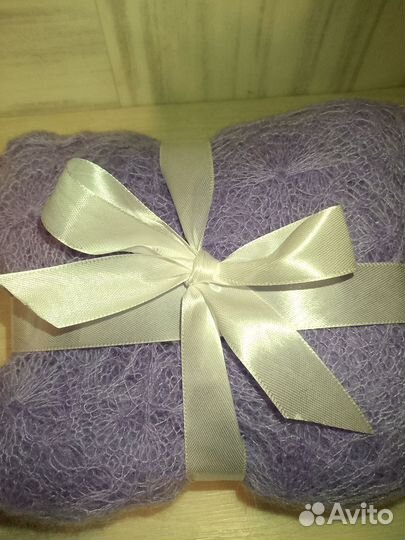 Вязаный палантин ручная работа