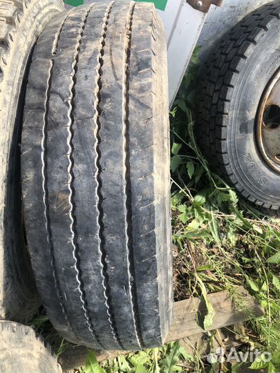 Резина 215/75R17.5