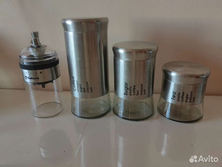 Набор баночек для сыпучих продуктов