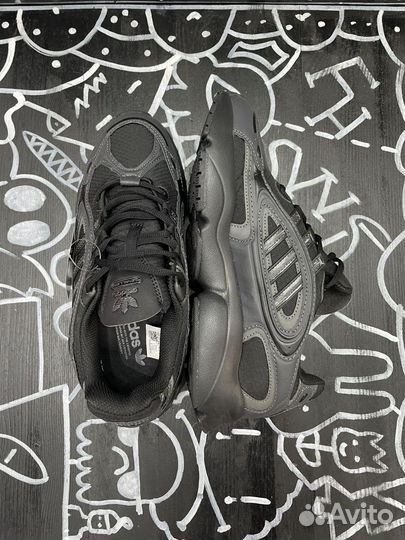 Adidas Ozmillen GTX (44)