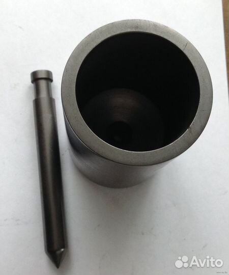 Тигель графитовый со штоком для донного разлива