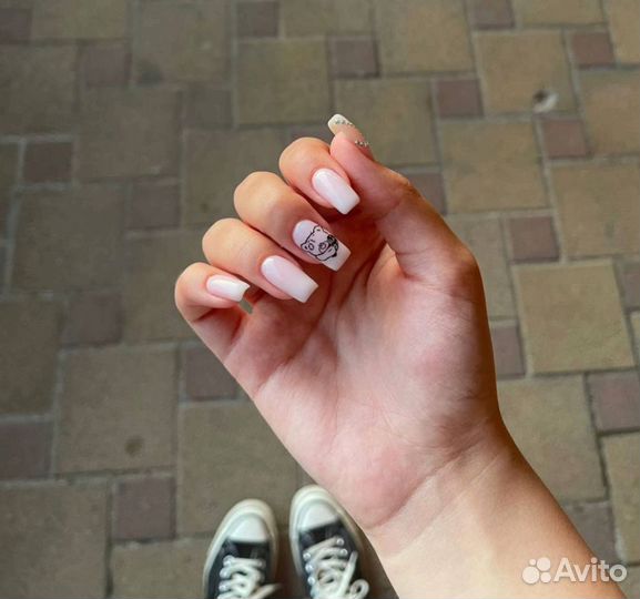 Маникюр