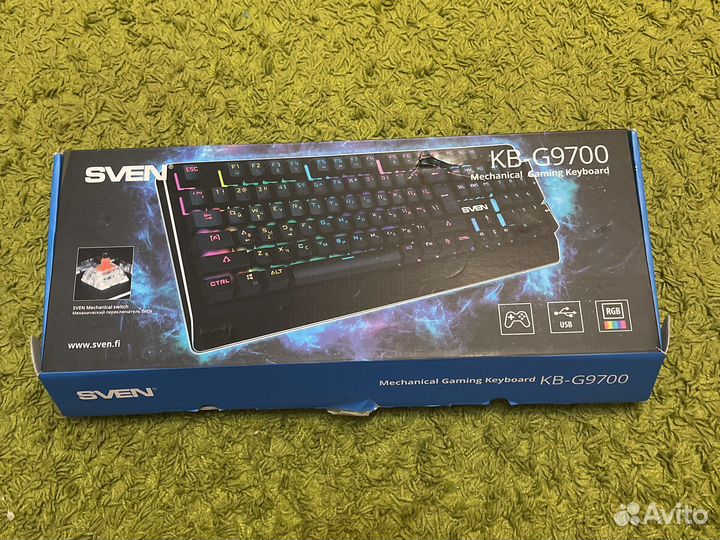 Механическая клавиатура на красных свичах