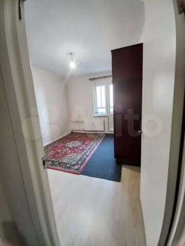 2-к. квартира, 55 м², 4/17 эт.