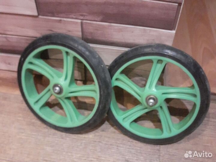 Колесо от самоката