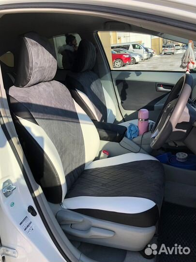 Авточехлы на Toyota Prius 30