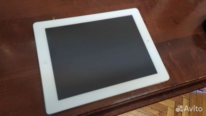 iPad 4 wi-fi cellular 32gb white