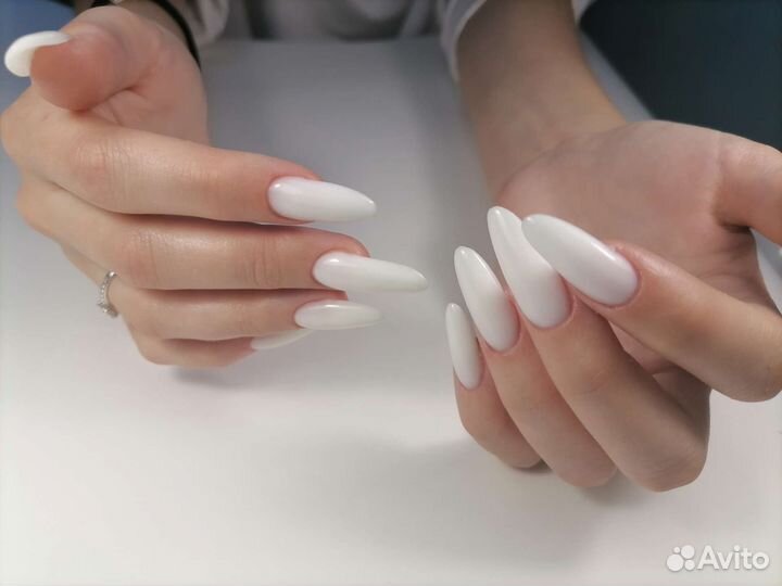 Маникюр педикюр