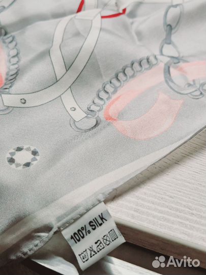 Адамас. Платок 100 шёлк в подарочной коробке