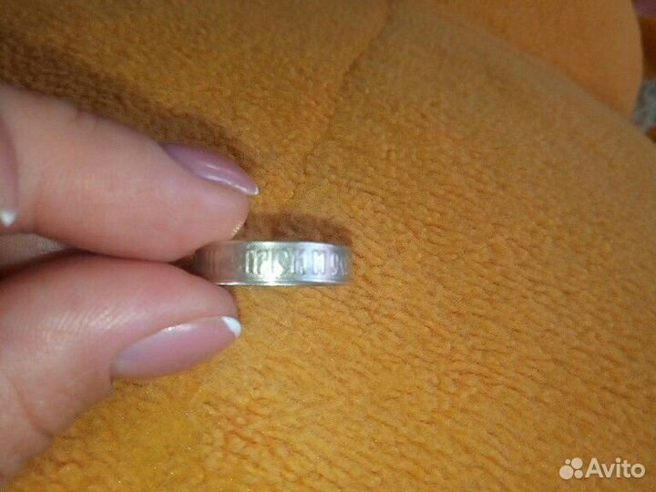 Серебряное кольцо