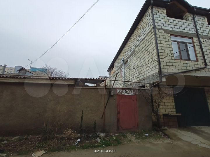 Дом 219 м² на участке 2,19 га