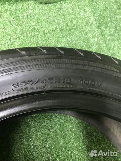 Goodyear Eagle F1 Asymmetric 3 255/45 R19 100V