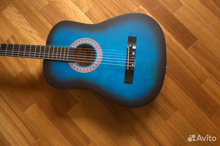 Гитара плюс чехол и струны