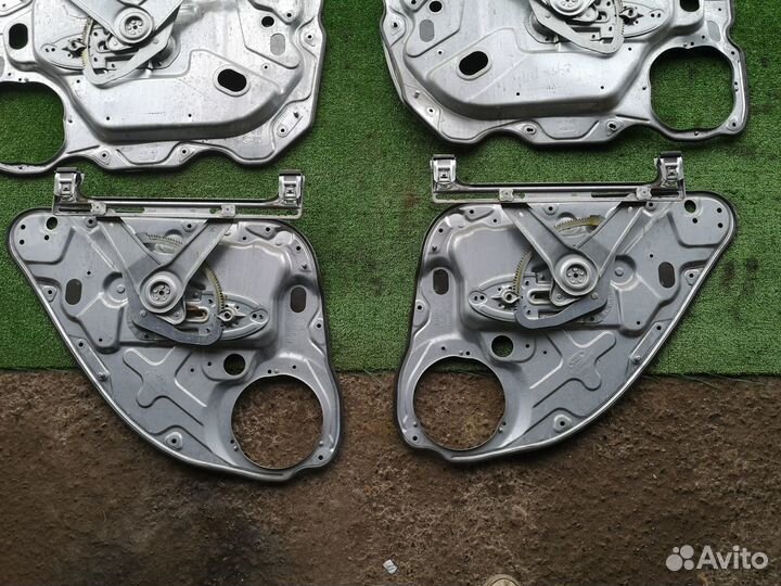 Стеклоподъемник на Ford Kuga 2008-2012 Фокус 2