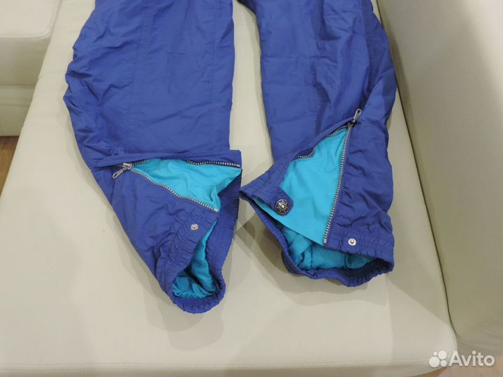 Продаю женский горнолыжный комбинезон