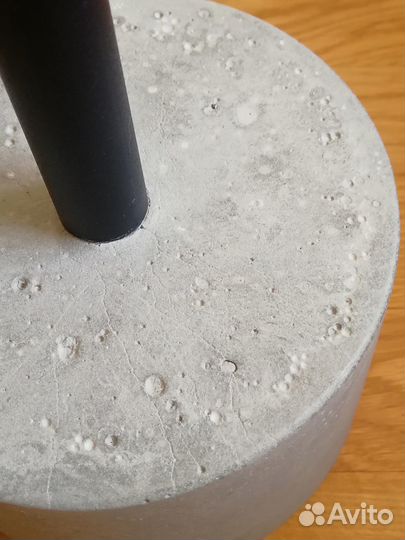 Приставной дизайнерский столик