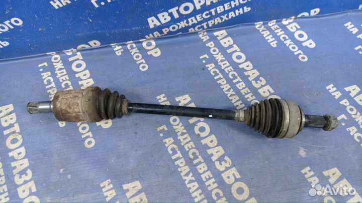 Левый привод Honda Fit хэтчбек L13Z1 2012