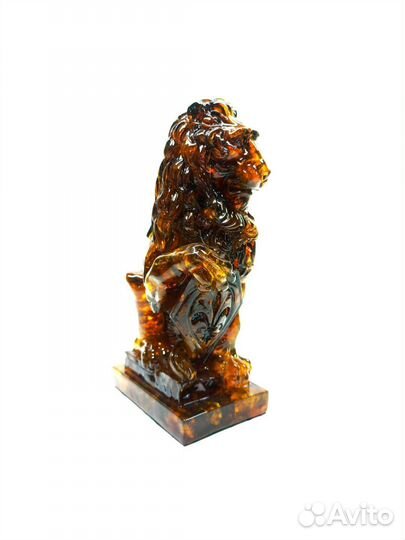 Статуэтка Лев