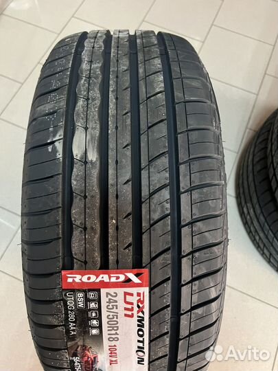 RoadX RXMotion U11 245/50 R18