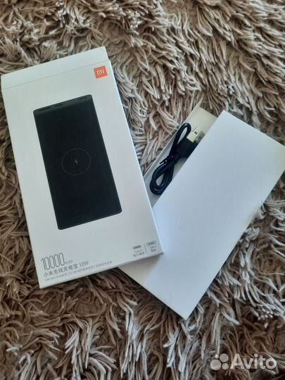 Powerbank xiaomi 10000(с беспроводной зарядкой)